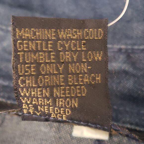 New Direction Denim Jean Top Size M Embroidered Velvet Giraffe Shirt 3/4 Sleeves - Picture 11 of 12
